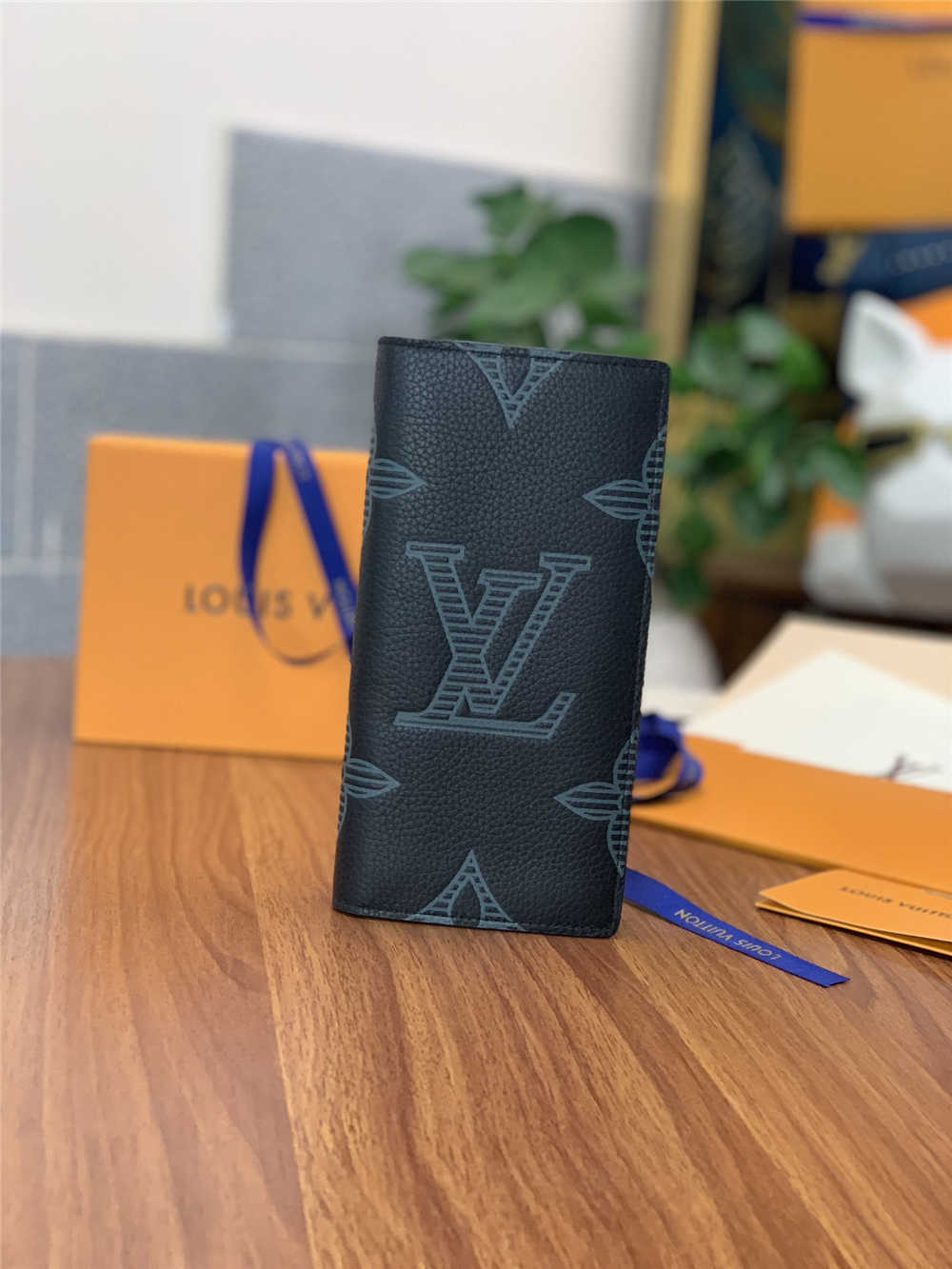 Louis Vuitton wallet M80042 2025 new 